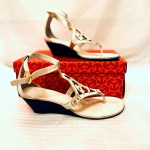TORY BURCH Delta Sexy Wedge Sandals Soft Veg Leather Authentic Ivory TB Logo 8